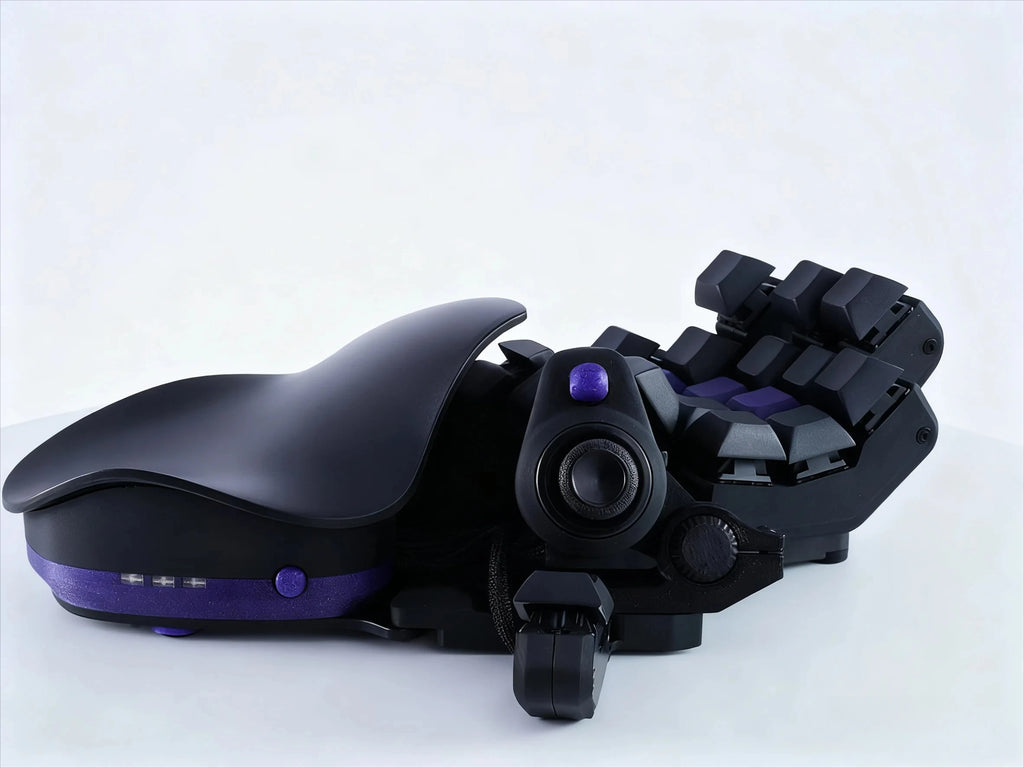 Qianren One-Handed Wired Gaming Keyboard with WASD Joystick