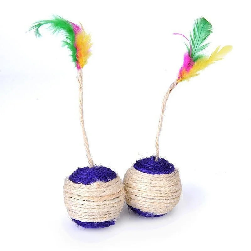 Sisal Scratching Ball with Feather – Interactive Cat Toy